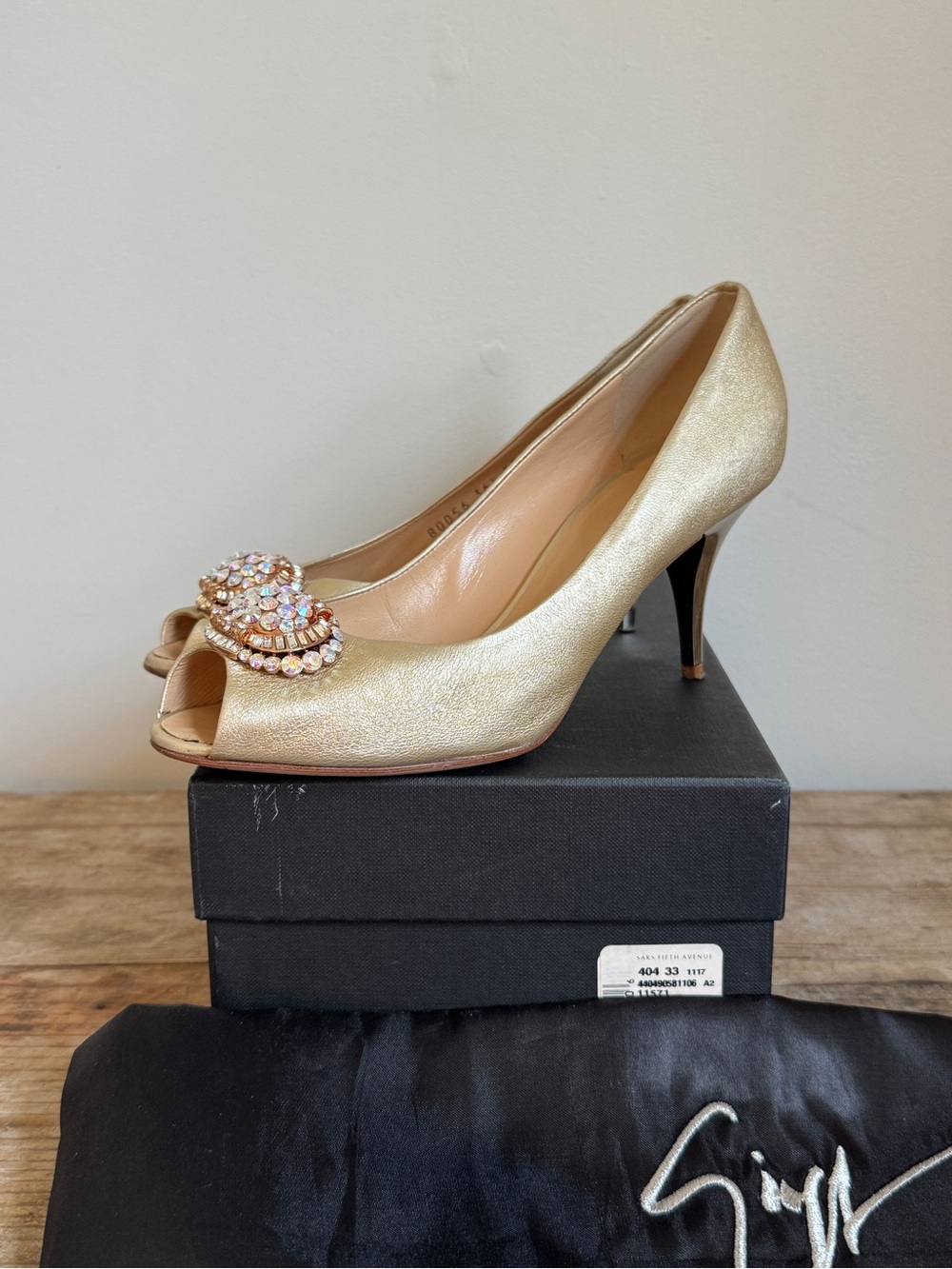 Giuseppe Zanotti 36.5 Champagne Gold Rhinestone Pumps Silver Metallic Heel